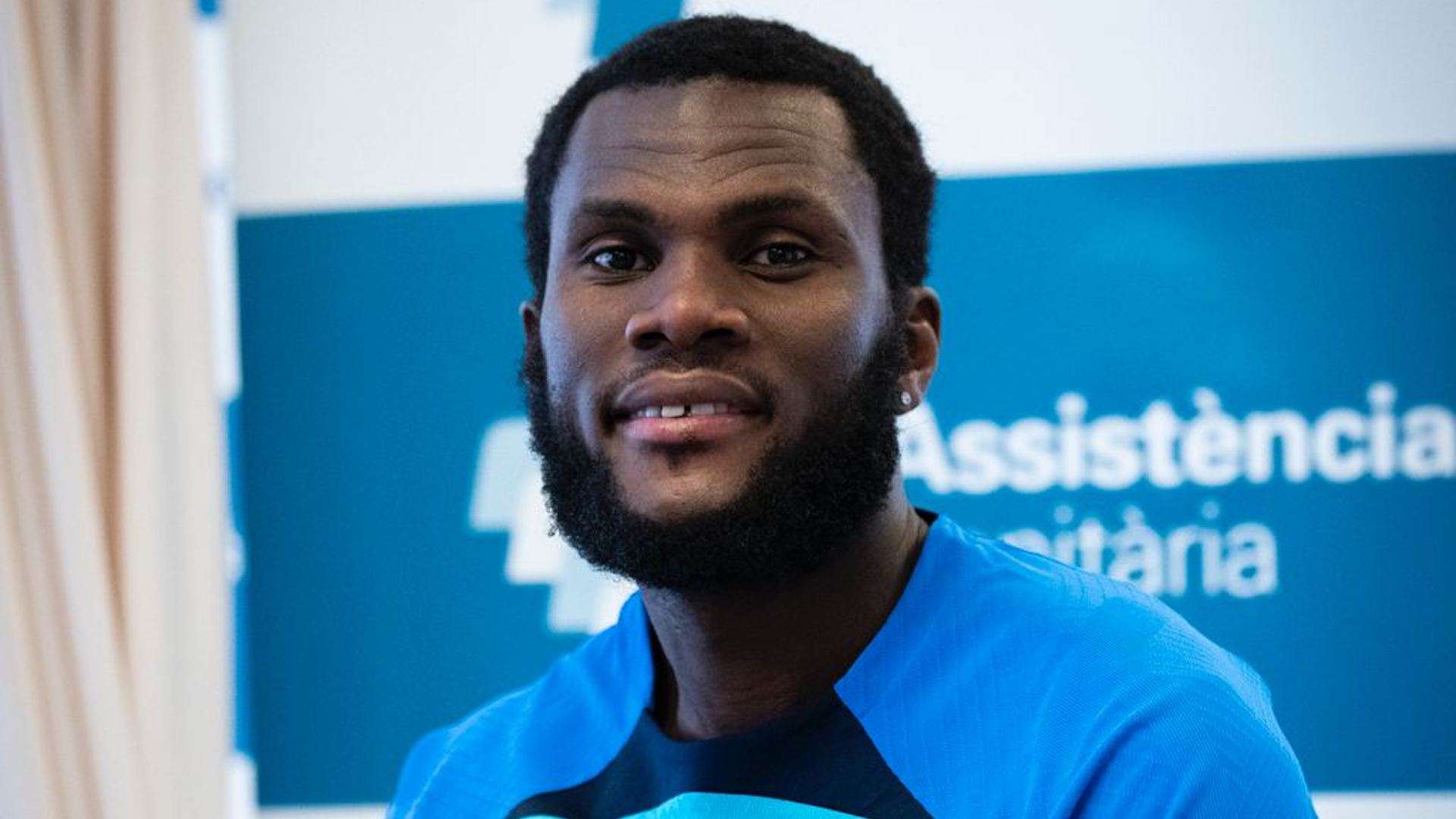 在后场的一 在后场的一